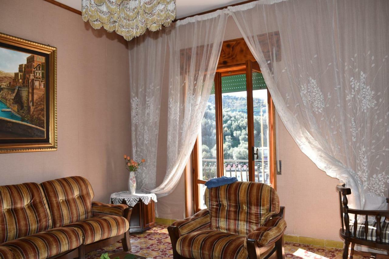 Apartmán Casa Dei Limoni Massa Lubrense Exteriér fotografie