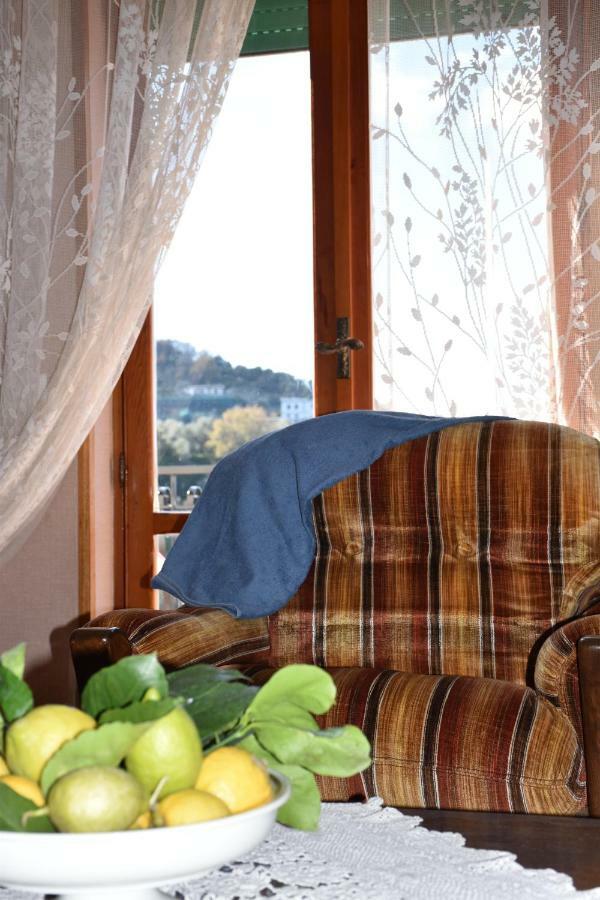 Apartmán Casa Dei Limoni Massa Lubrense Exteriér fotografie