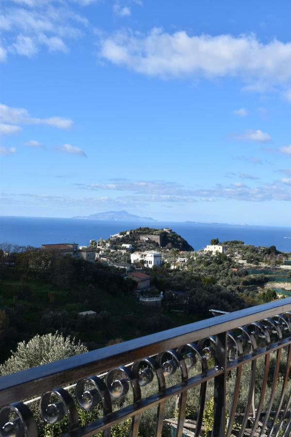 Apartmán Casa Dei Limoni Massa Lubrense Exteriér fotografie
